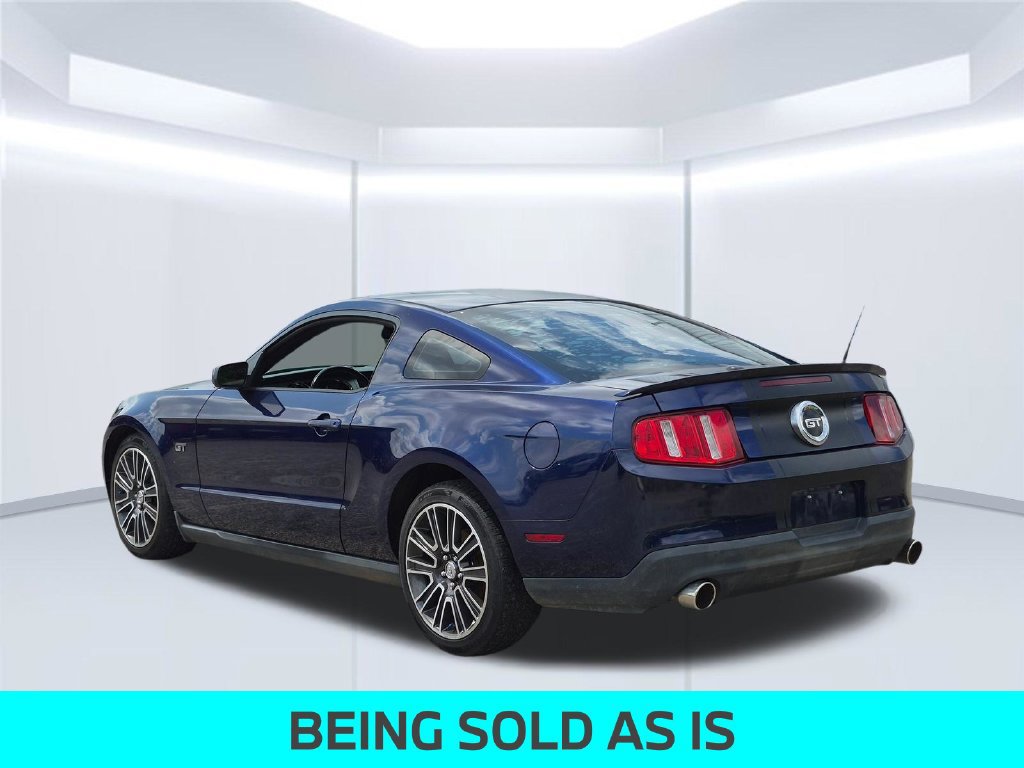 Used 2010 Ford Mustang GT Premium RWD image 4