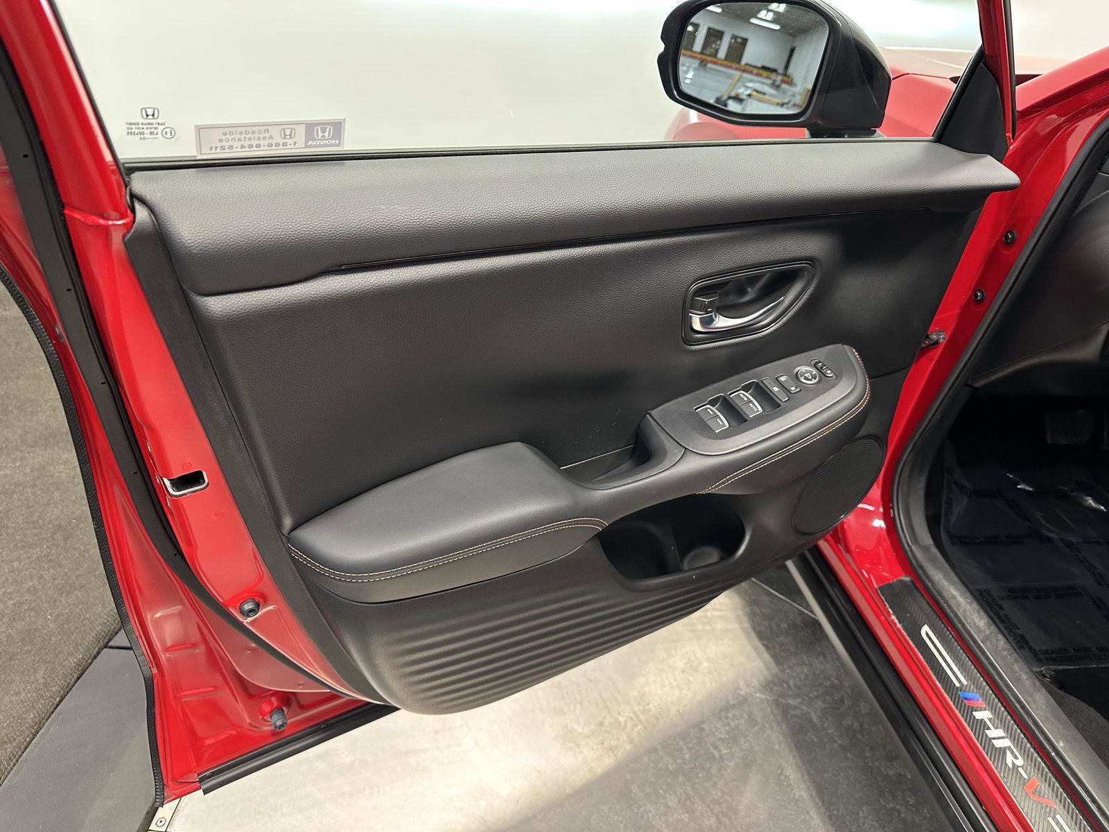 Certified 2023 Honda HR-V Sport image 10