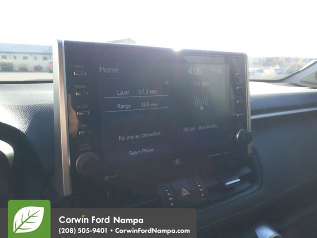 Used 2022 Toyota RAV4 Limited image 16