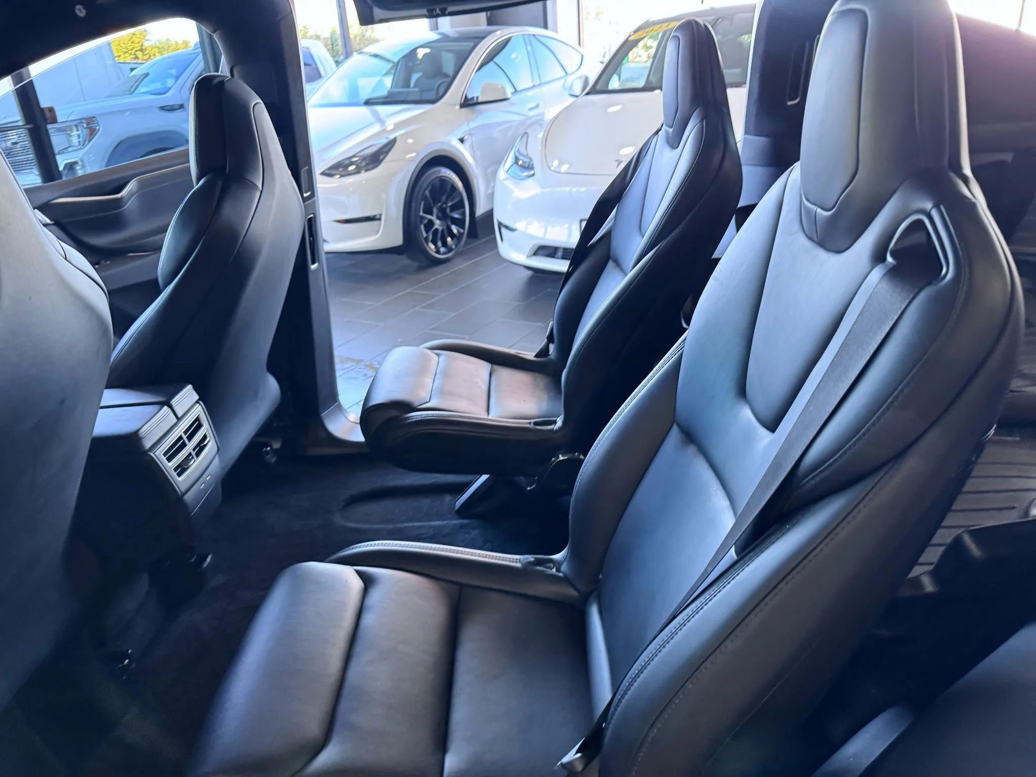 Used 2017 Tesla Model X 75D image 20