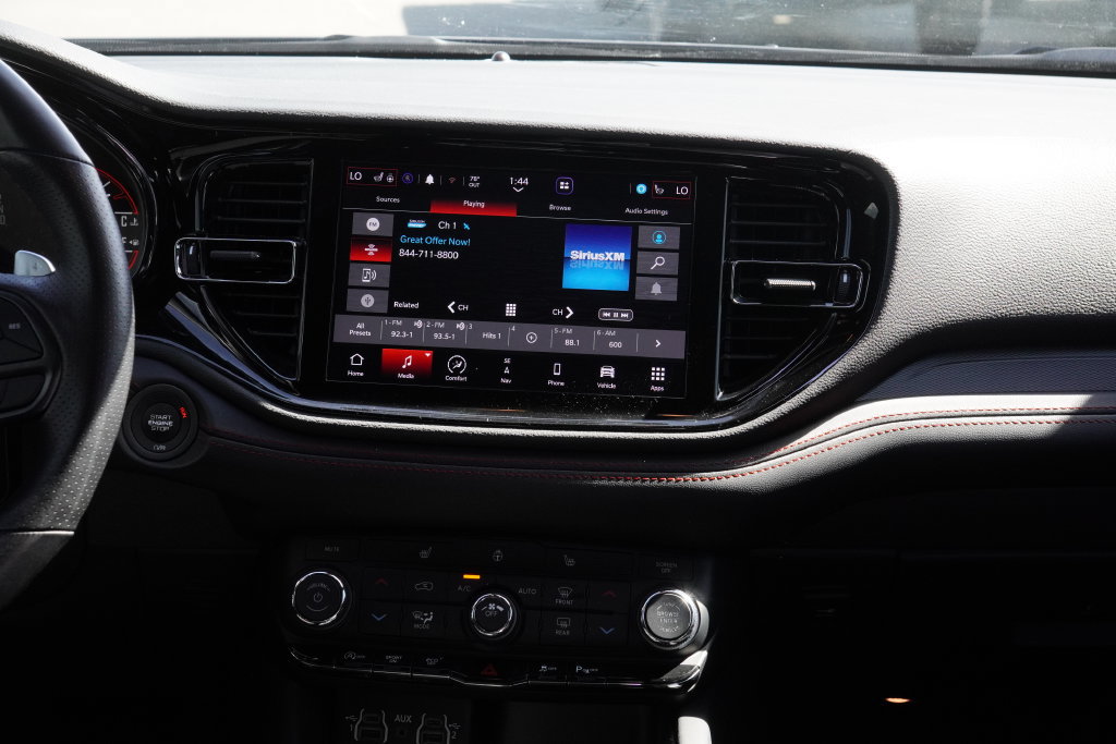 Certified 2025 Dodge Durango GT w/ Blacktop Package RWD image 35