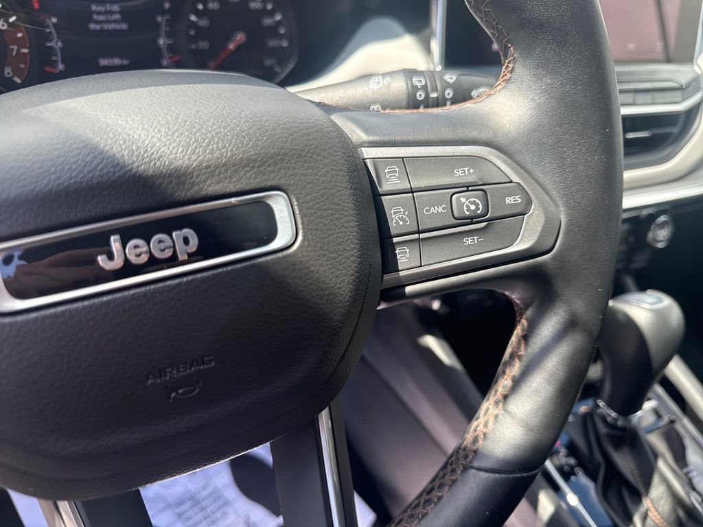 Used 2022 Jeep Compass Limited image 19