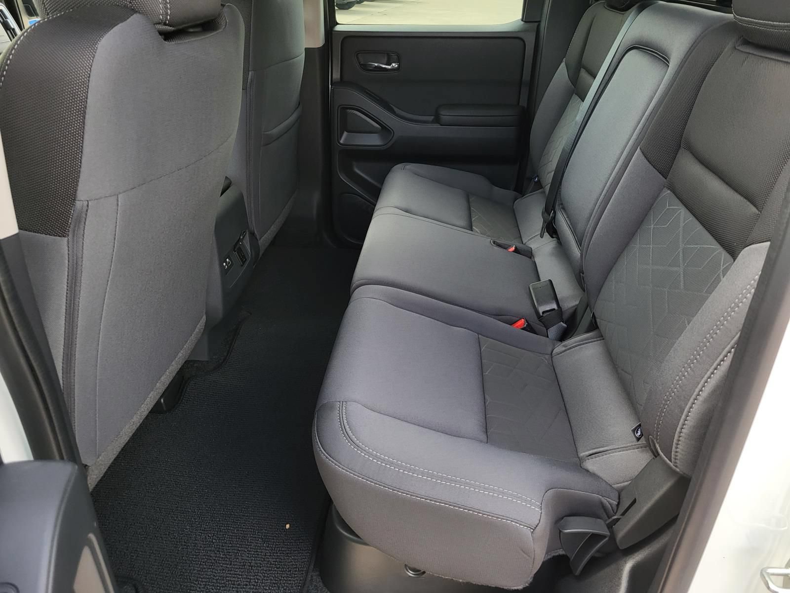 New 2026 Nissan Frontier SV w/ SV Convenience Package RWD image 13