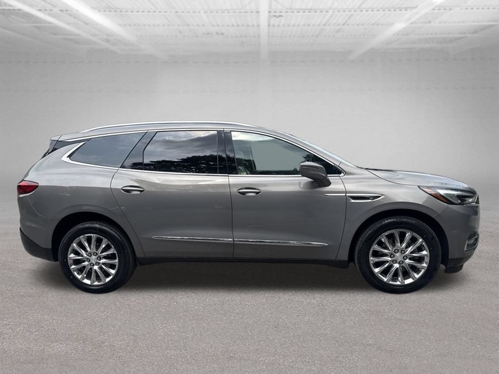 Used 2018 Buick Enclave Premium w/ Experience Buick Package AWD/4WD image 4