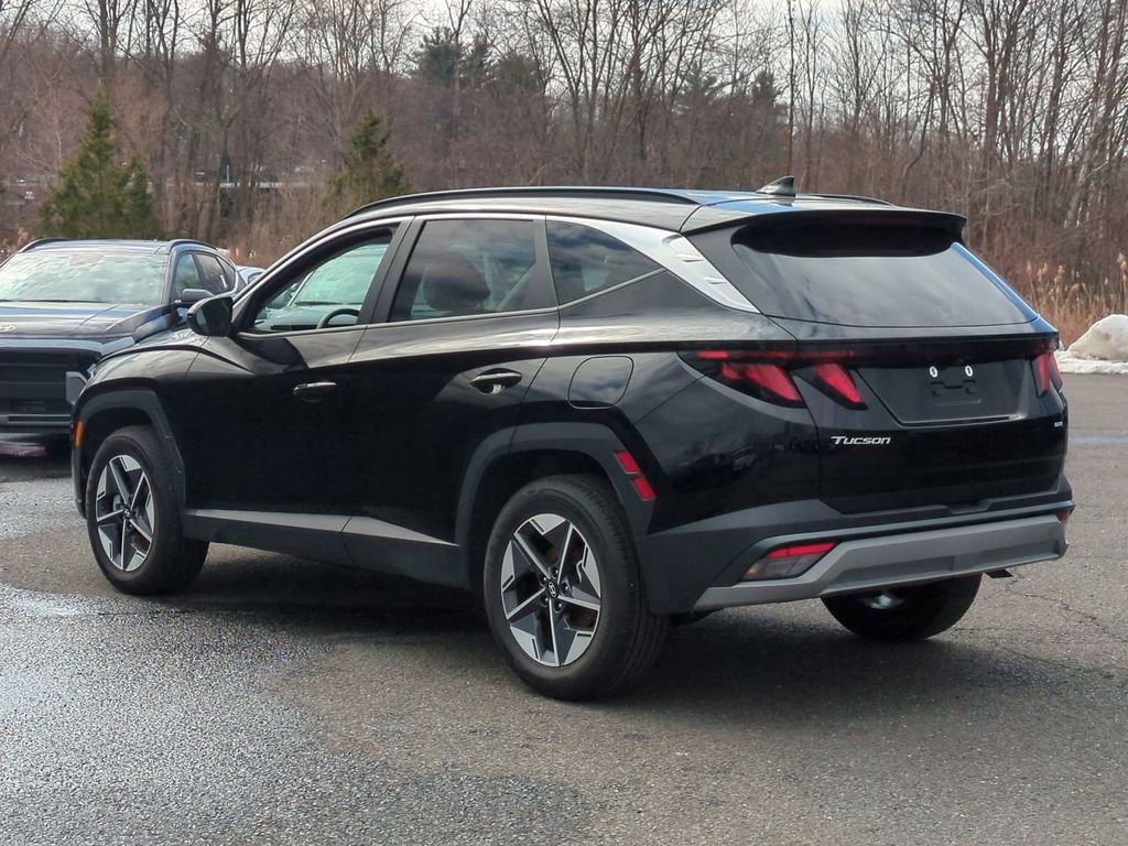 Certified 2025 Hyundai Tucson SEL AWD/4WD image 5