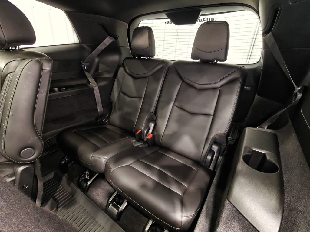 Used 2022 Cadillac XT6 Premium Luxury w/ LPO, Floor Liner Package AWD/4WD image 31