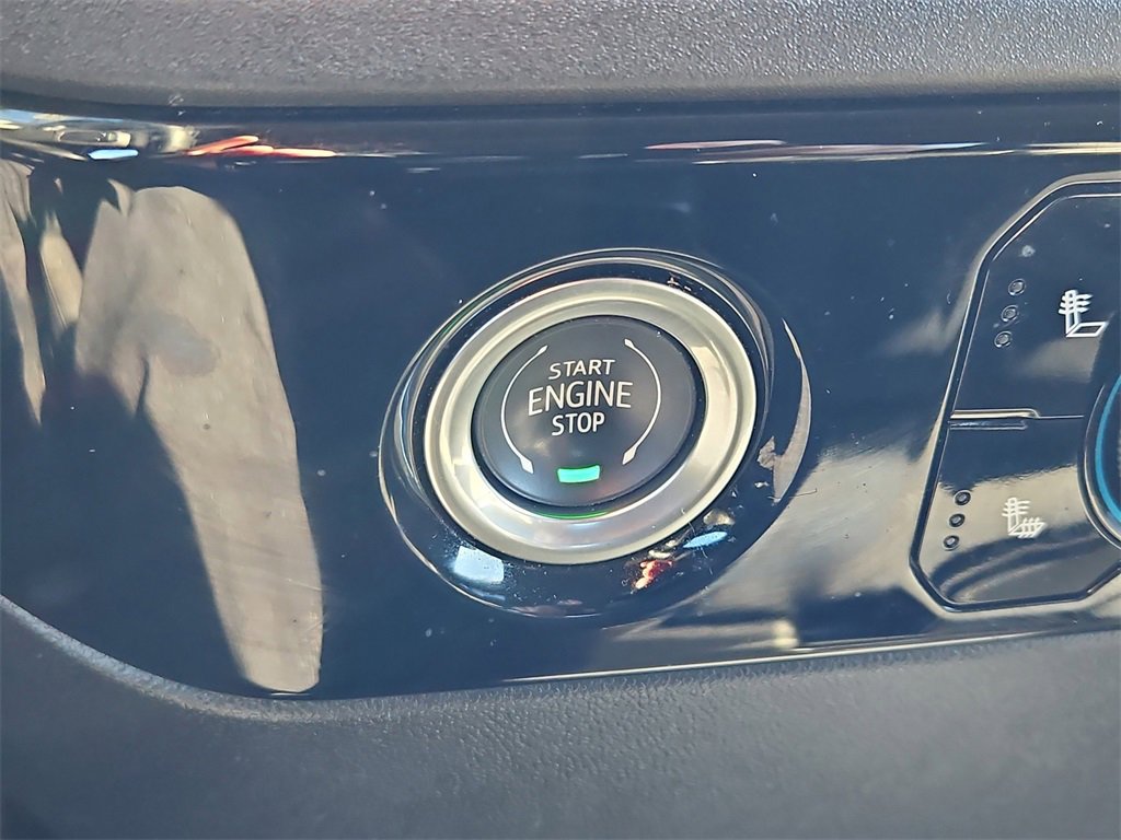 Certified 2023 Chevrolet Silverado 1500 LT image 25