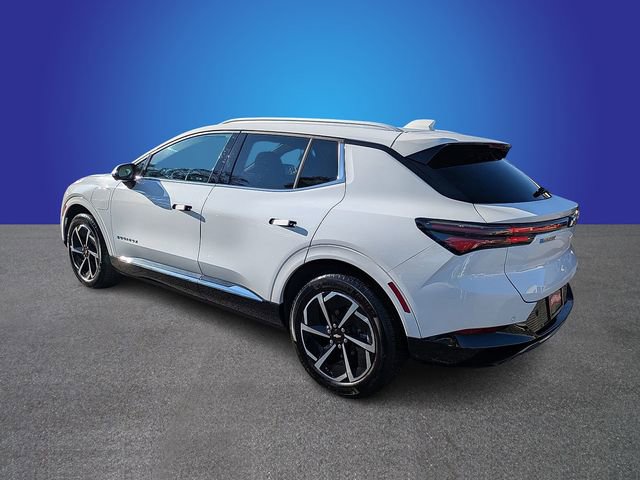 Used 2025 Chevrolet Equinox EV LT w/ Convenience Package image 3