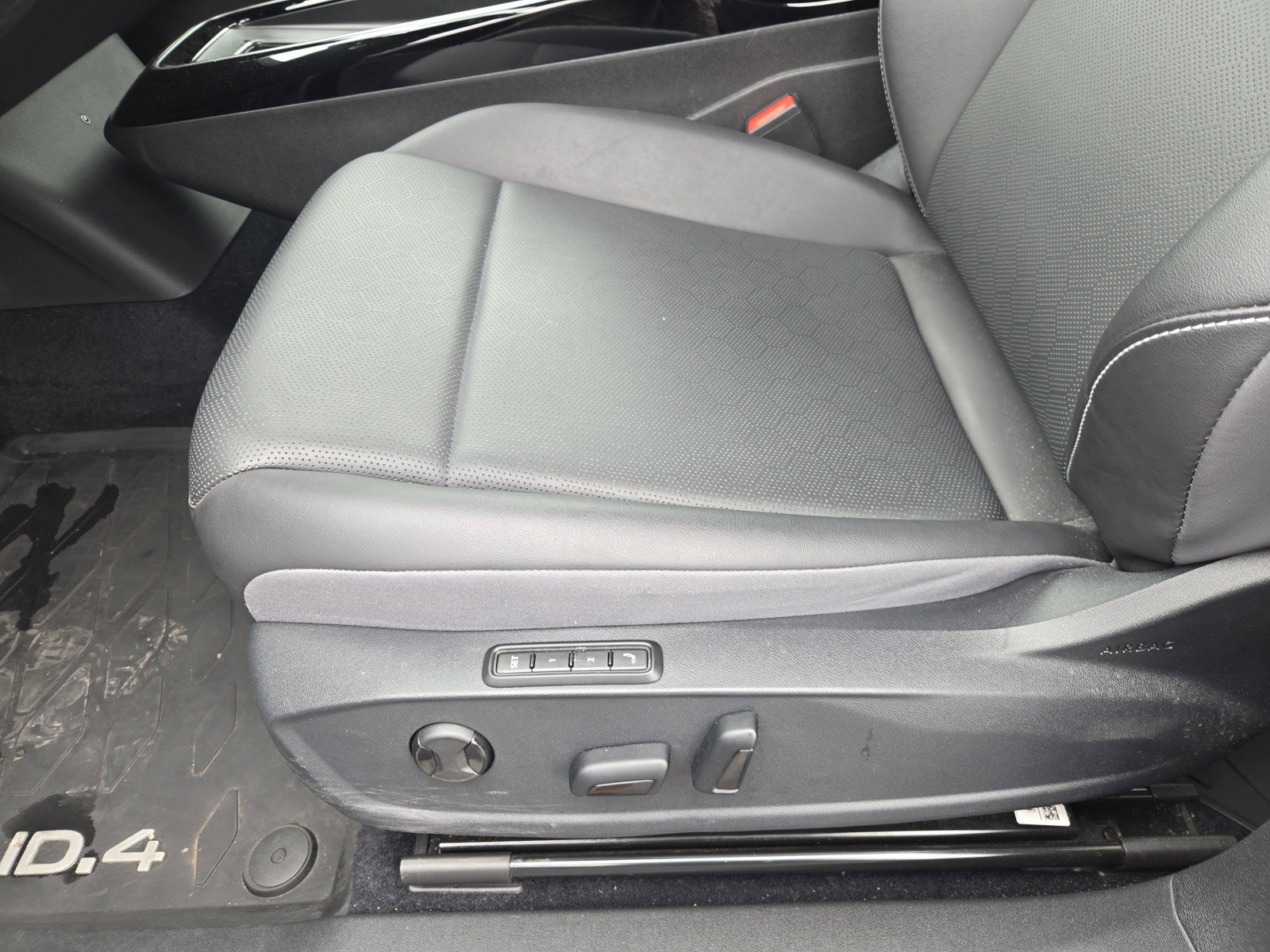 Used 2023 Volkswagen ID.4 Pro S RWD image 17