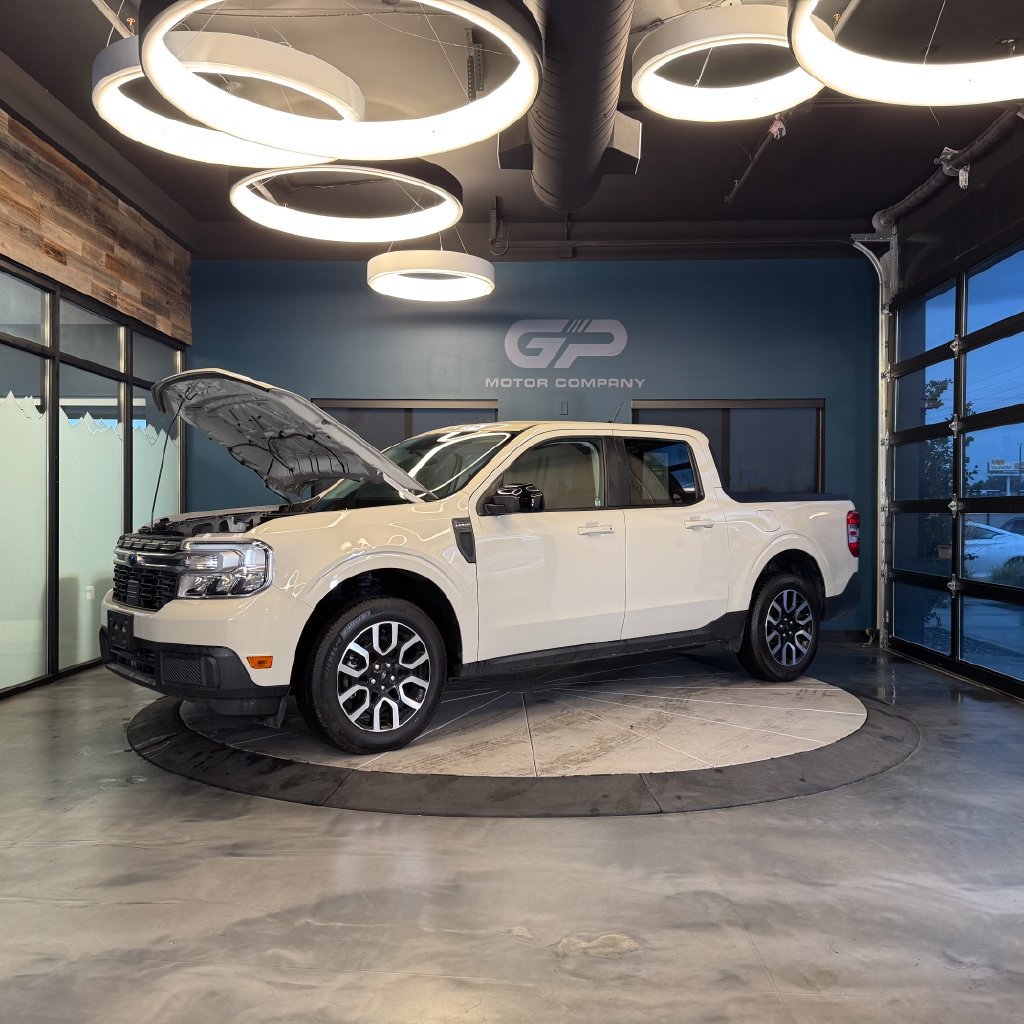Used 2024 Ford Maverick Lariat AWD/4WD image 23