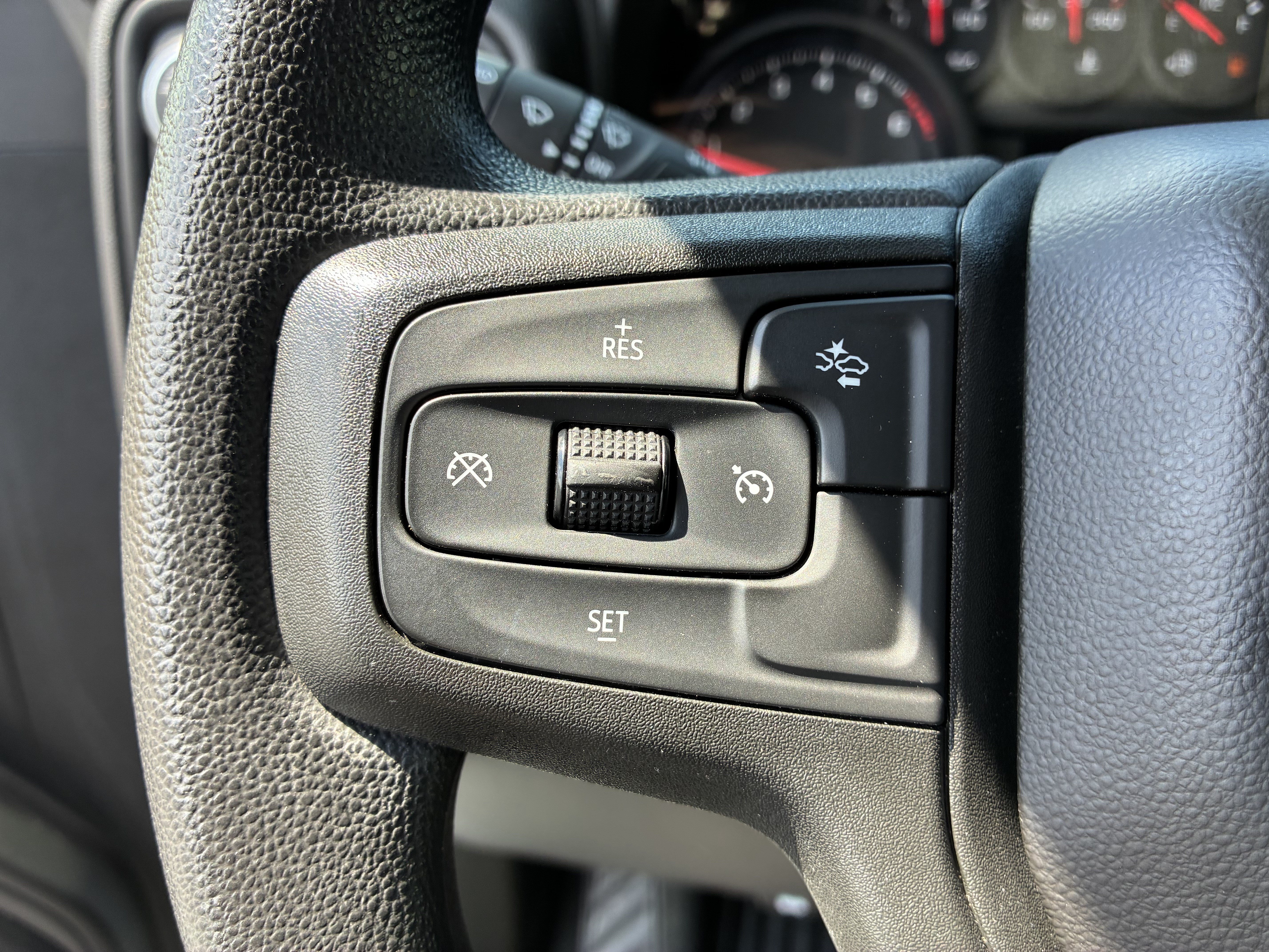 Used 2025 Chevrolet Silverado 1500 Custom Trail Boss AWD/4WD image 29