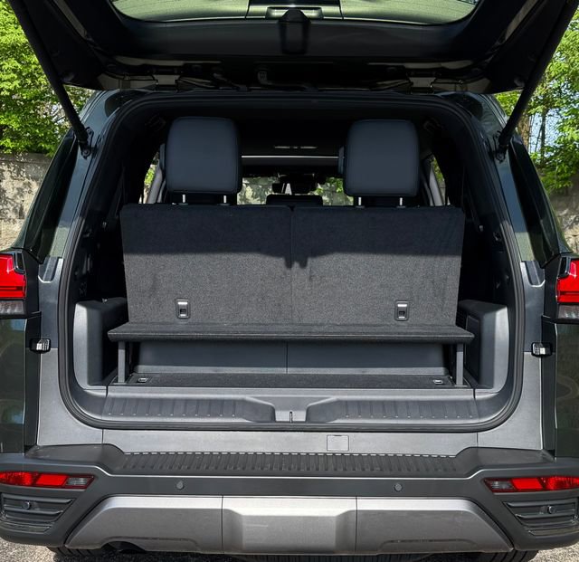 New 2026 Lexus LX 700h Luxury image 40