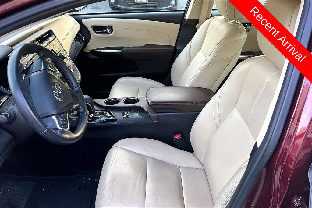 Used 2017 Toyota Avalon Touring w/ Carpet Mat Package FWD image 7