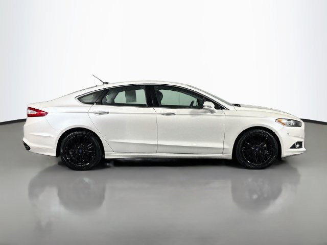 Used 2015 Ford Fusion SE w/ Equipment Group 202A AWD/4WD image 8