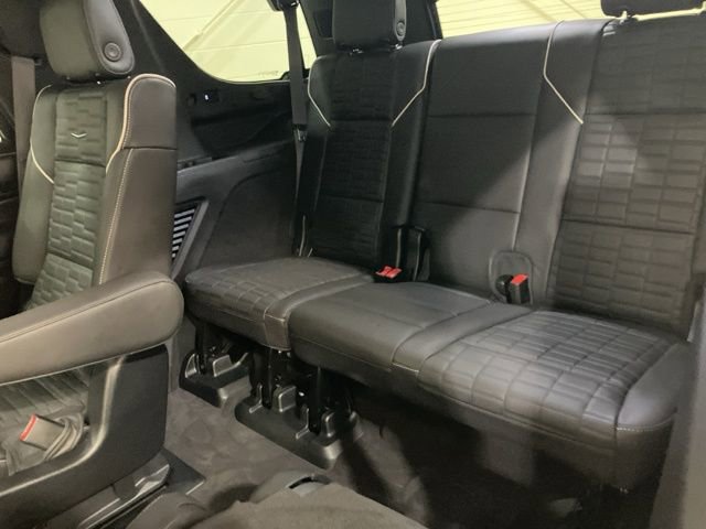 Used 2023 Cadillac Escalade Premium Luxury Platinum w/ LPO, Radiant Package image 22