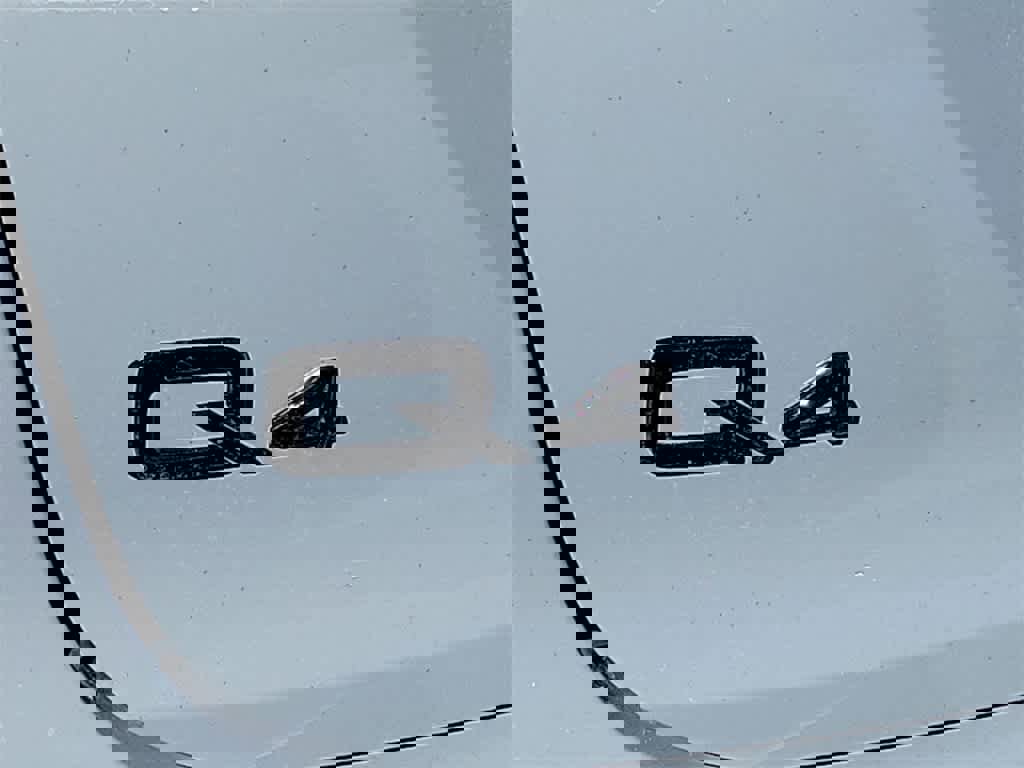 New 2026 Audi Q4 e-tron Premium Plus image 7