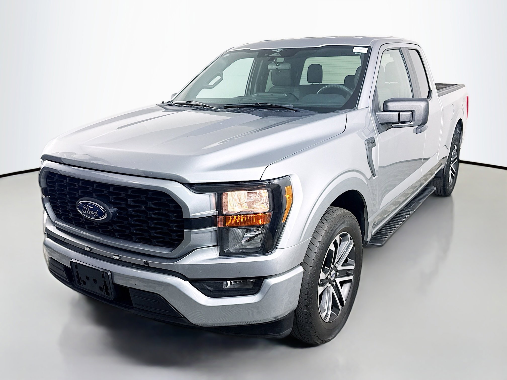 Used 2023 Ford F150 XL w/ STX Appearance Package image 4