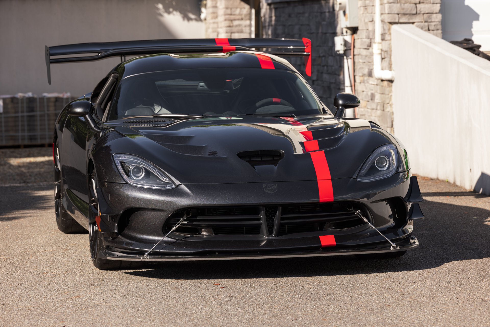 Used 2017 Dodge Viper ACR w/ Extreme Aero Package RWD image 18