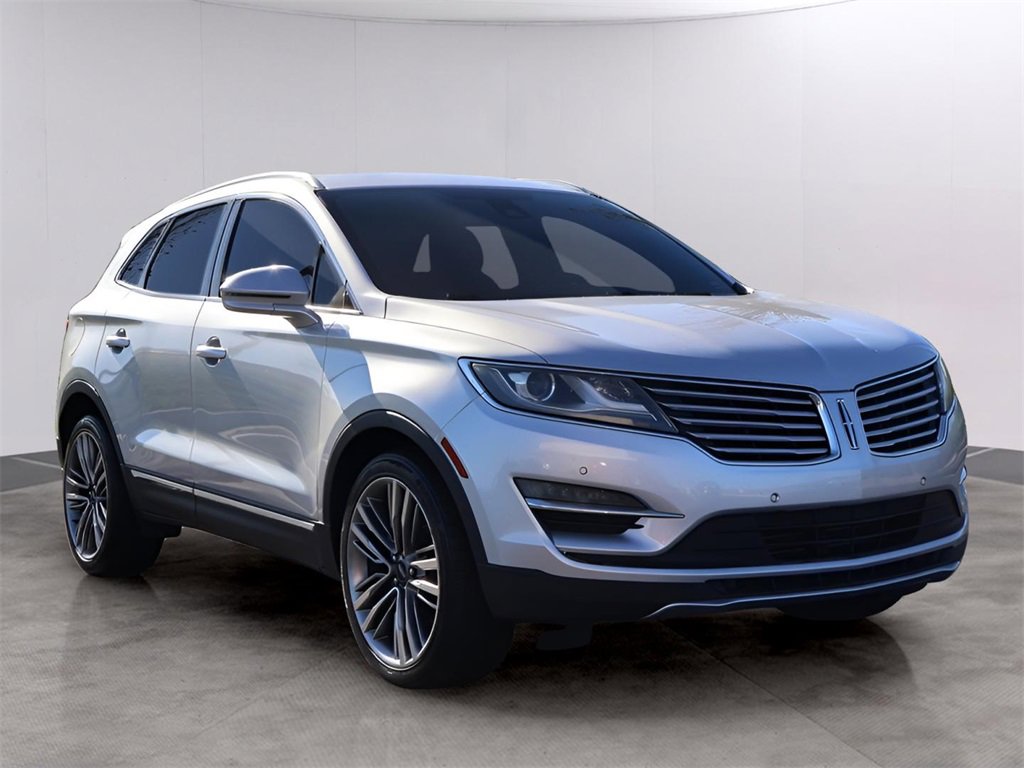 Used 2016 Lincoln MKC Reserve w/ Technology Package image 3