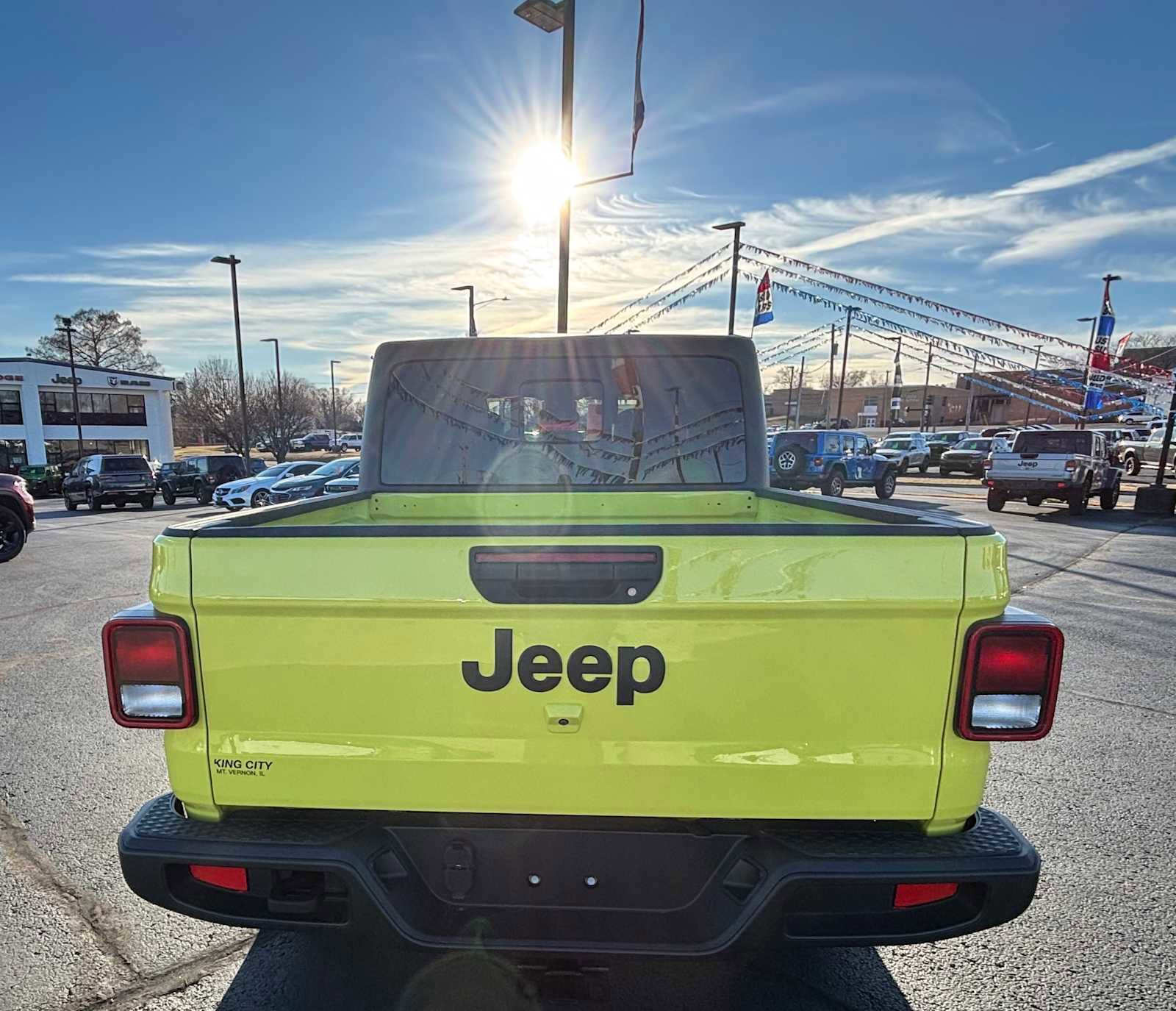 Certified 2024 Jeep Gladiator Sport image 4