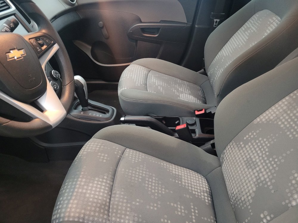Used 2017 Chevrolet Sonic LS FWD image 17