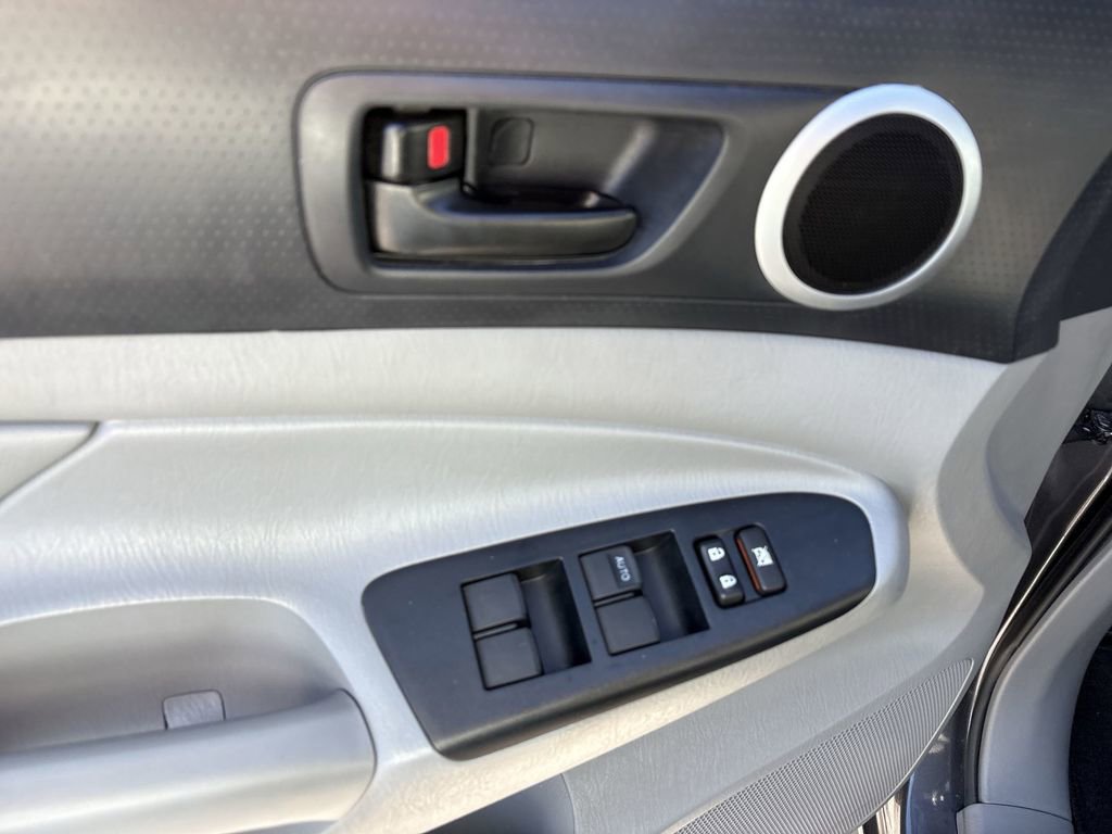 Used 2015 Toyota Tacoma 4x4 Double Cab image 22