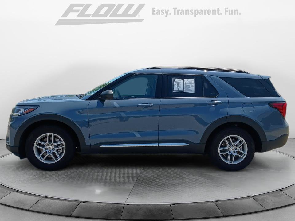 Used 2025 Ford Explorer Active RWD image 5