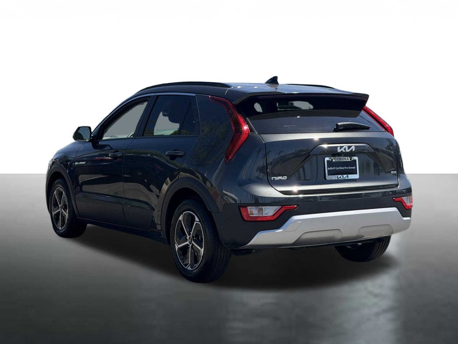 Certified 2025 Kia Niro EX FWD image 6