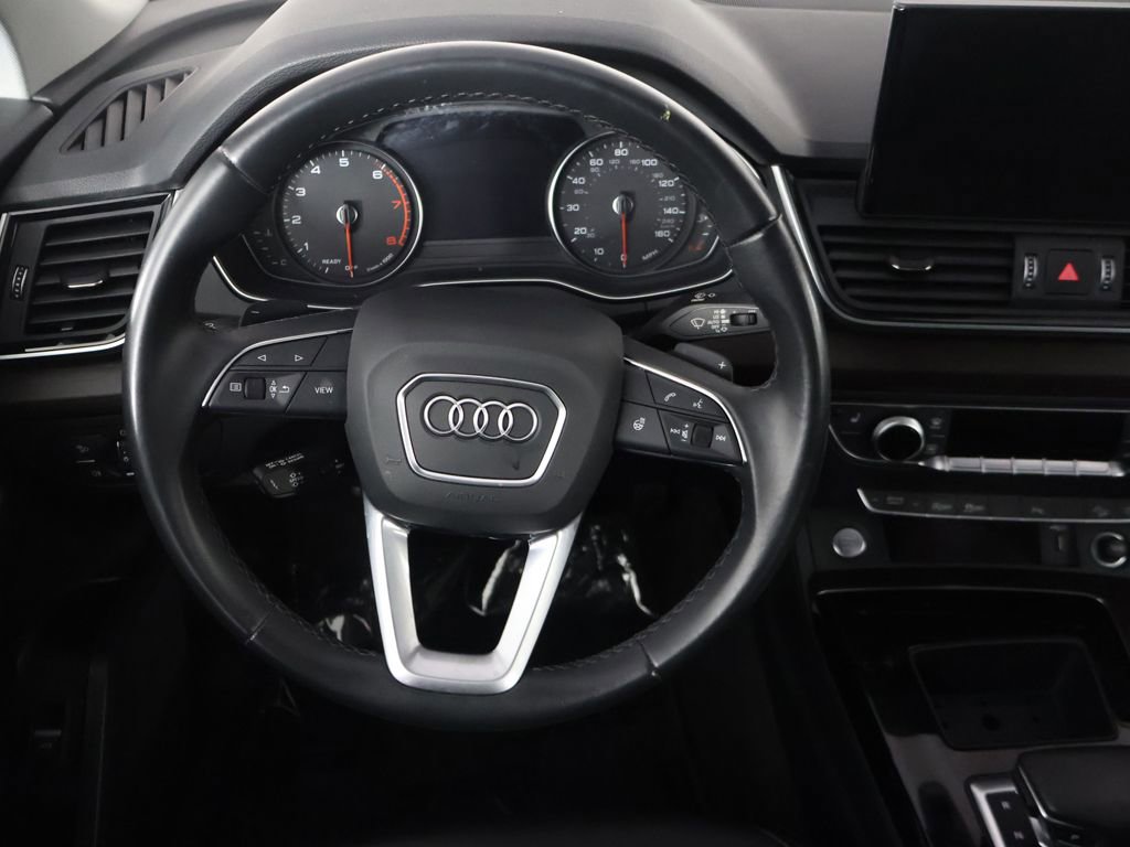 Used 2023 Audi Q5 2.0T Premium w/ Convenience Package image 40