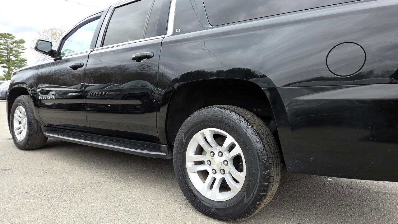 Used 2019 Chevrolet Suburban LT AWD/4WD image 9