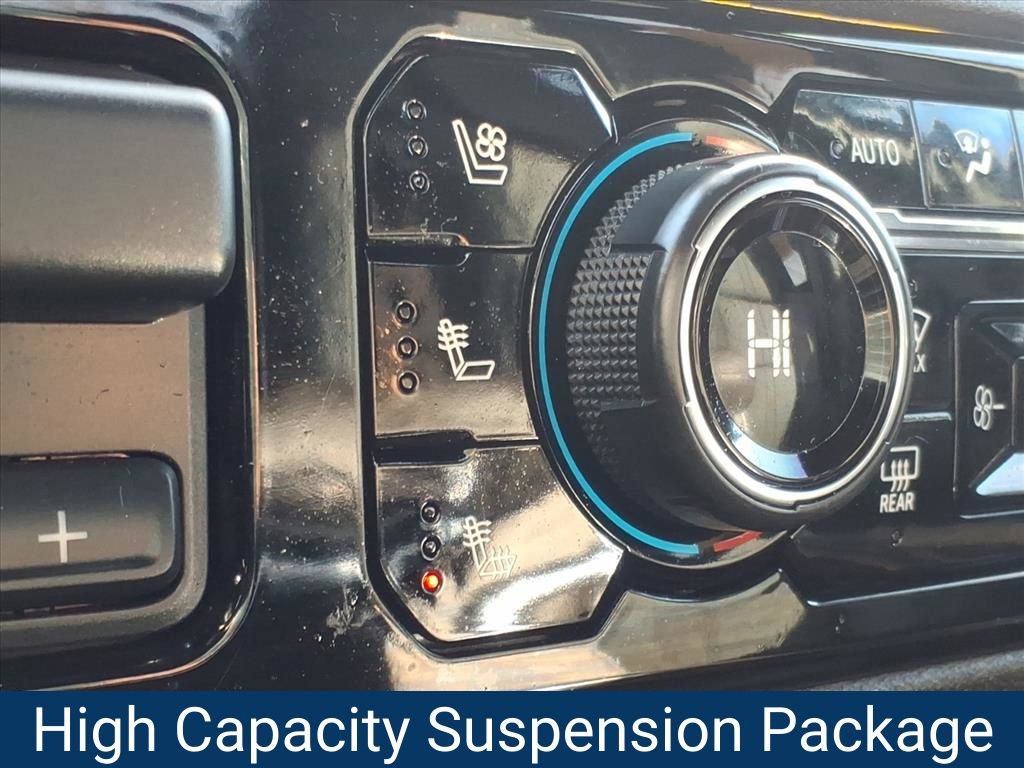 Certified 2024 Chevrolet Silverado 1500 High Country w/ High Country Premium Package image 6