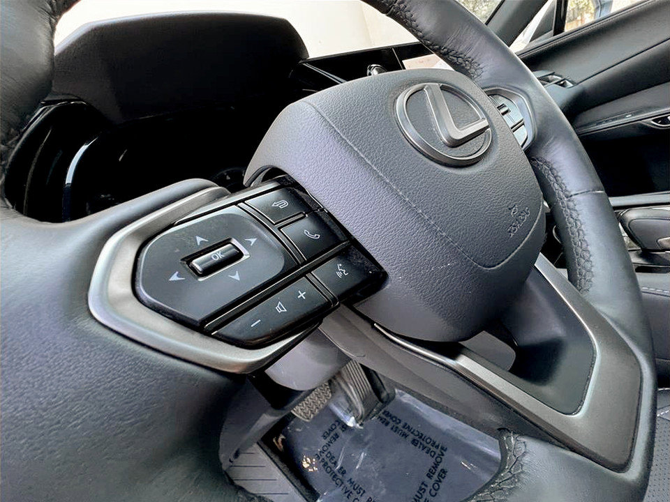 Used 2024 Lexus RX 350 AWD image 40
