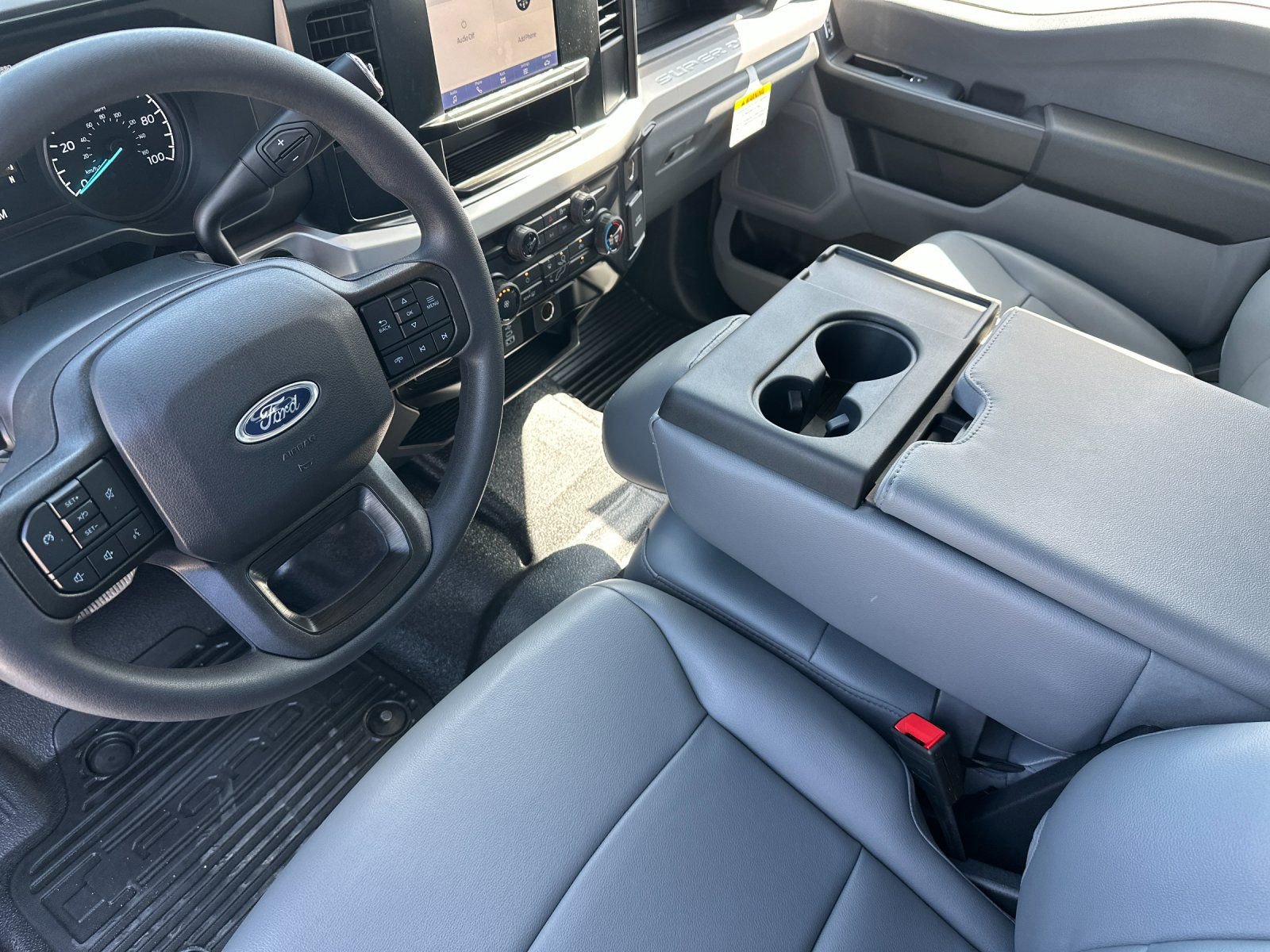 New 2025 Ford F450 XL w/ XL Chrome Package RWD image 10