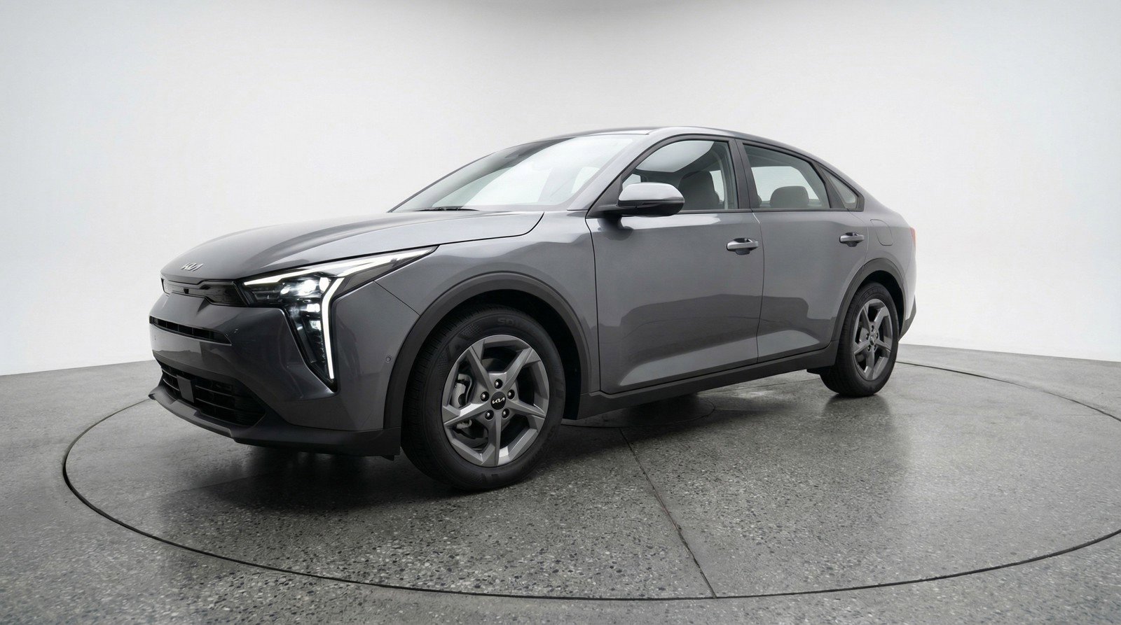 Used 2025 Kia K4 LXS image 3