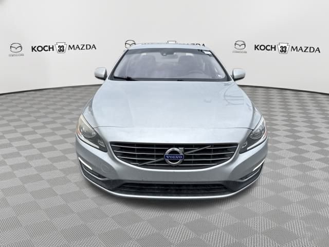 Used 2015 Volvo S60 T5 Premier image 2