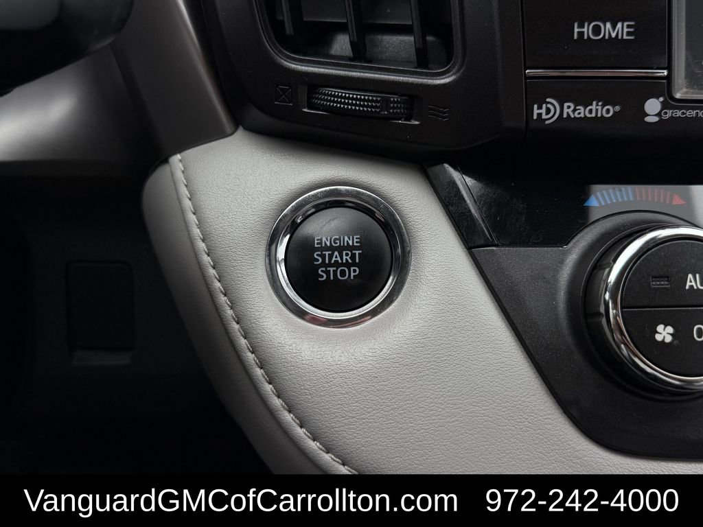 Used 2018 Toyota RAV4 XLE w/ Plus Extra Value Package FWD image 22