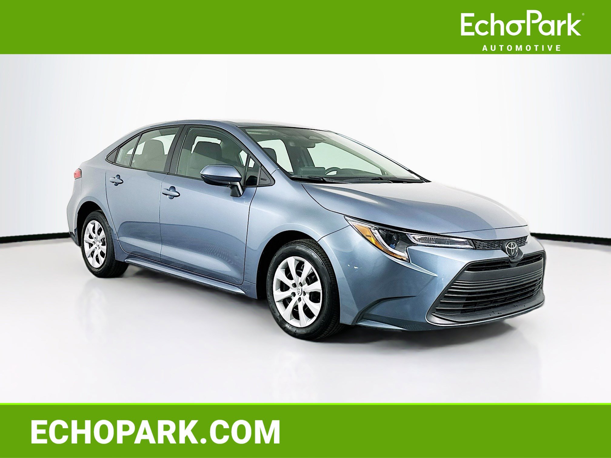 Used 2024 Toyota Corolla LE image 1