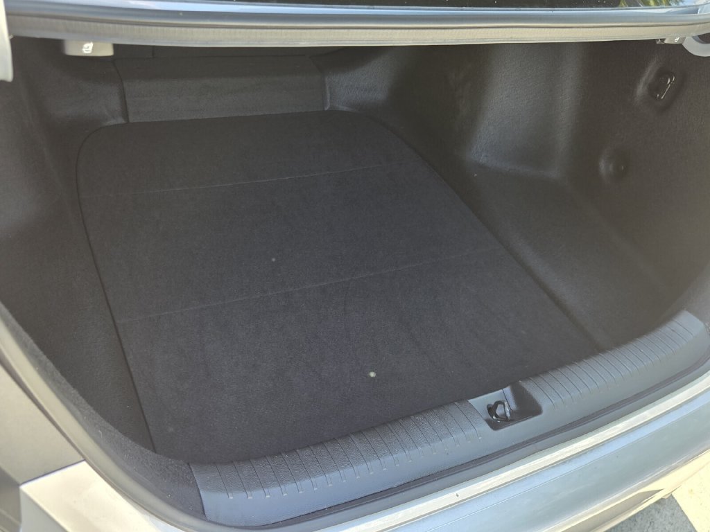 Certified 2025 Honda Accord SE image 14