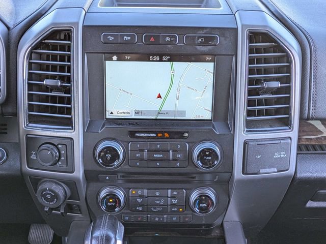 Used 2017 Ford F150 Platinum w/ Equipment Group 701A Luxury image 18