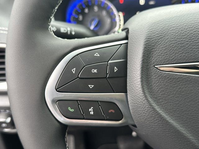 New 2026 Chrysler Pacifica Select image 26