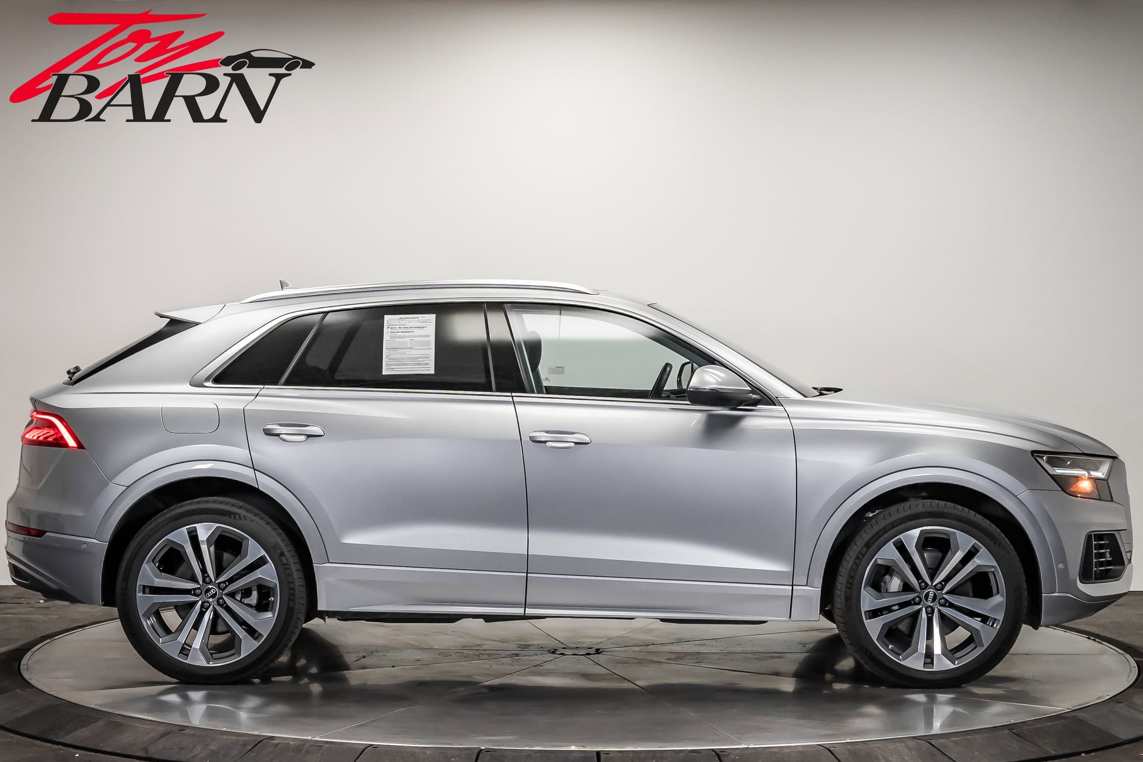 Used 2022 Audi Q8 Premium Plus image 6