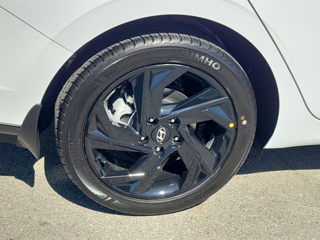 New 2026 Hyundai Elantra Sport image 23