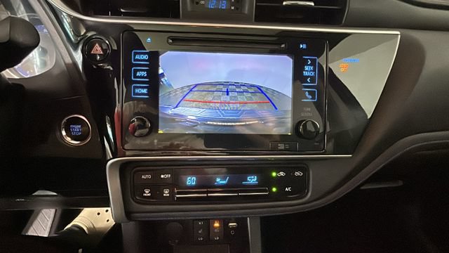 Used 2018 Toyota Corolla XSE FWD image 23