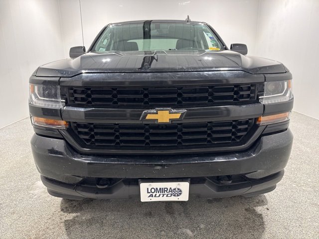Used 2018 Chevrolet Silverado 1500 LT image 2