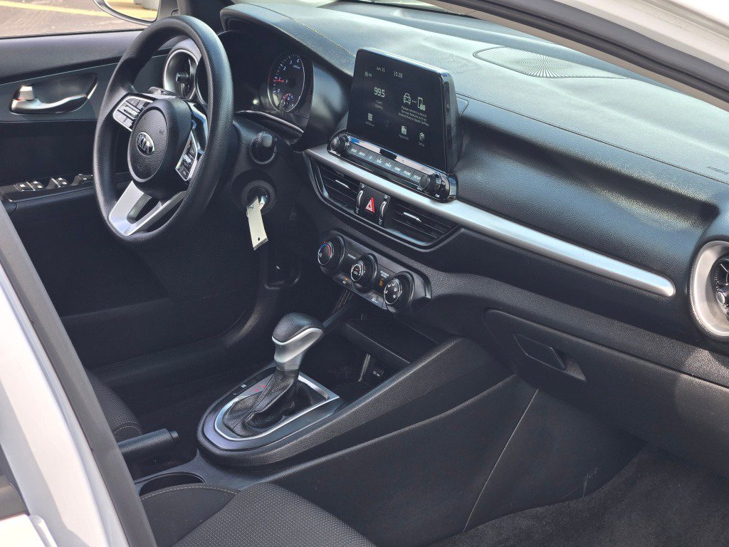 Used 2021 Kia Forte Sedan FWD image 9