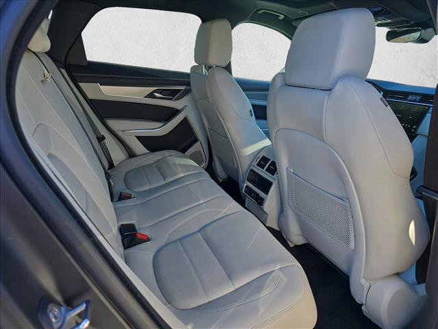 Certified 2025 Jaguar F-PACE R-Dynamic S image 11