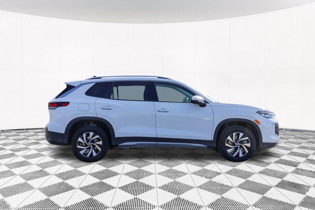 New 2025 Volkswagen Tiguan S image 15