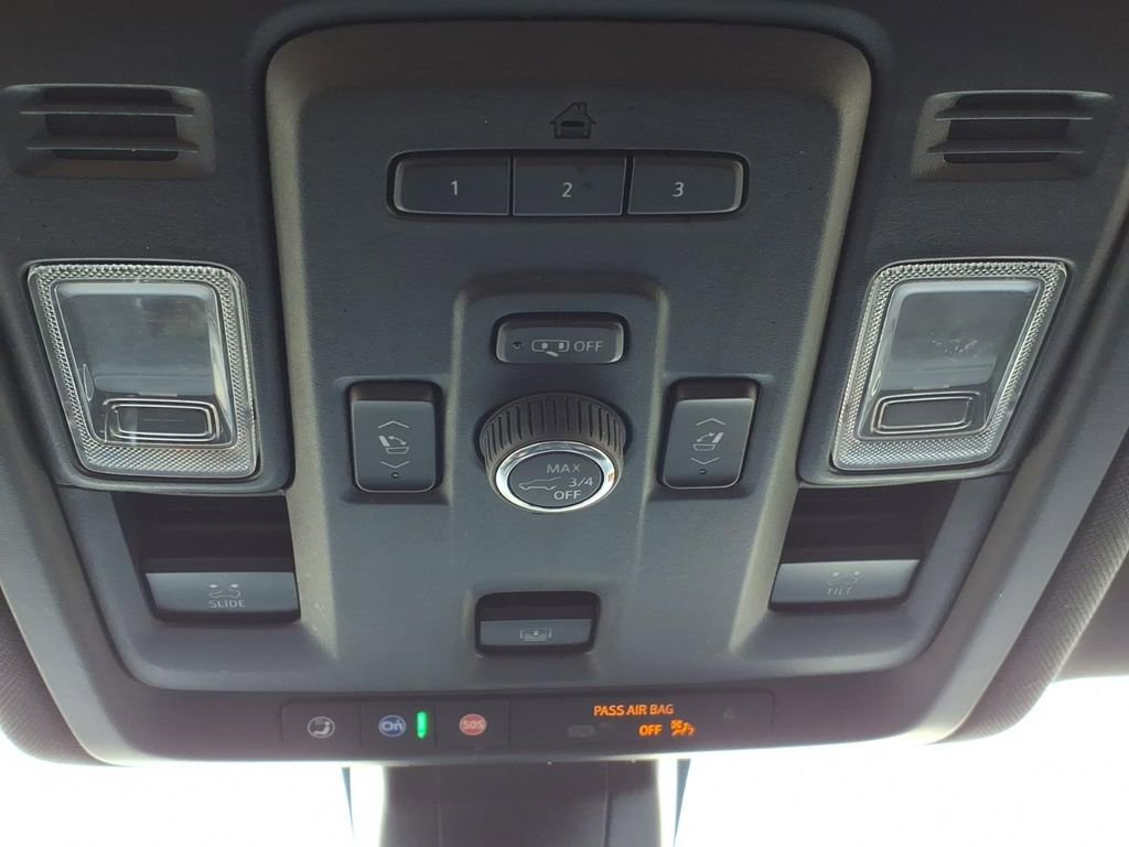 Certified 2022 Chevrolet Tahoe RST w/ Luxury Package AWD/4WD image 30