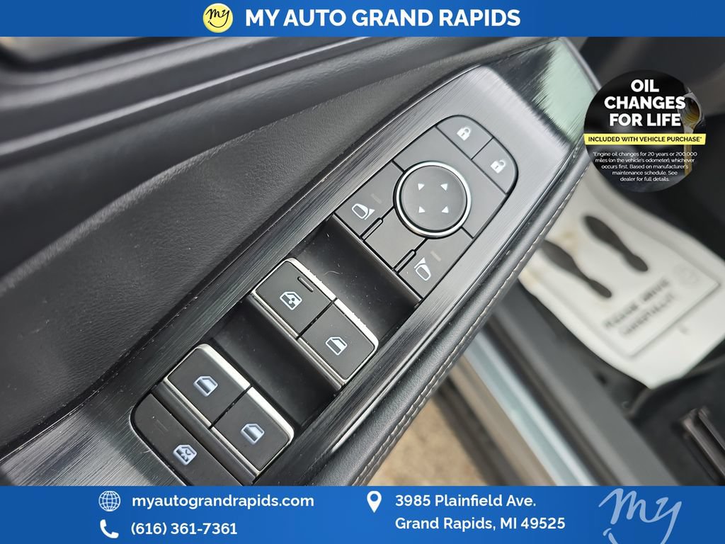 Used 2023 Nissan Rogue SL w/ SL Premium Package AWD/4WD image 11