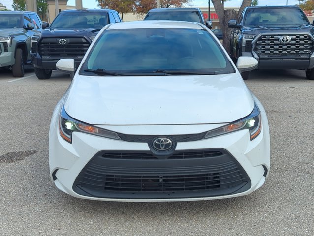 Used 2023 Toyota Corolla LE FWD image 9